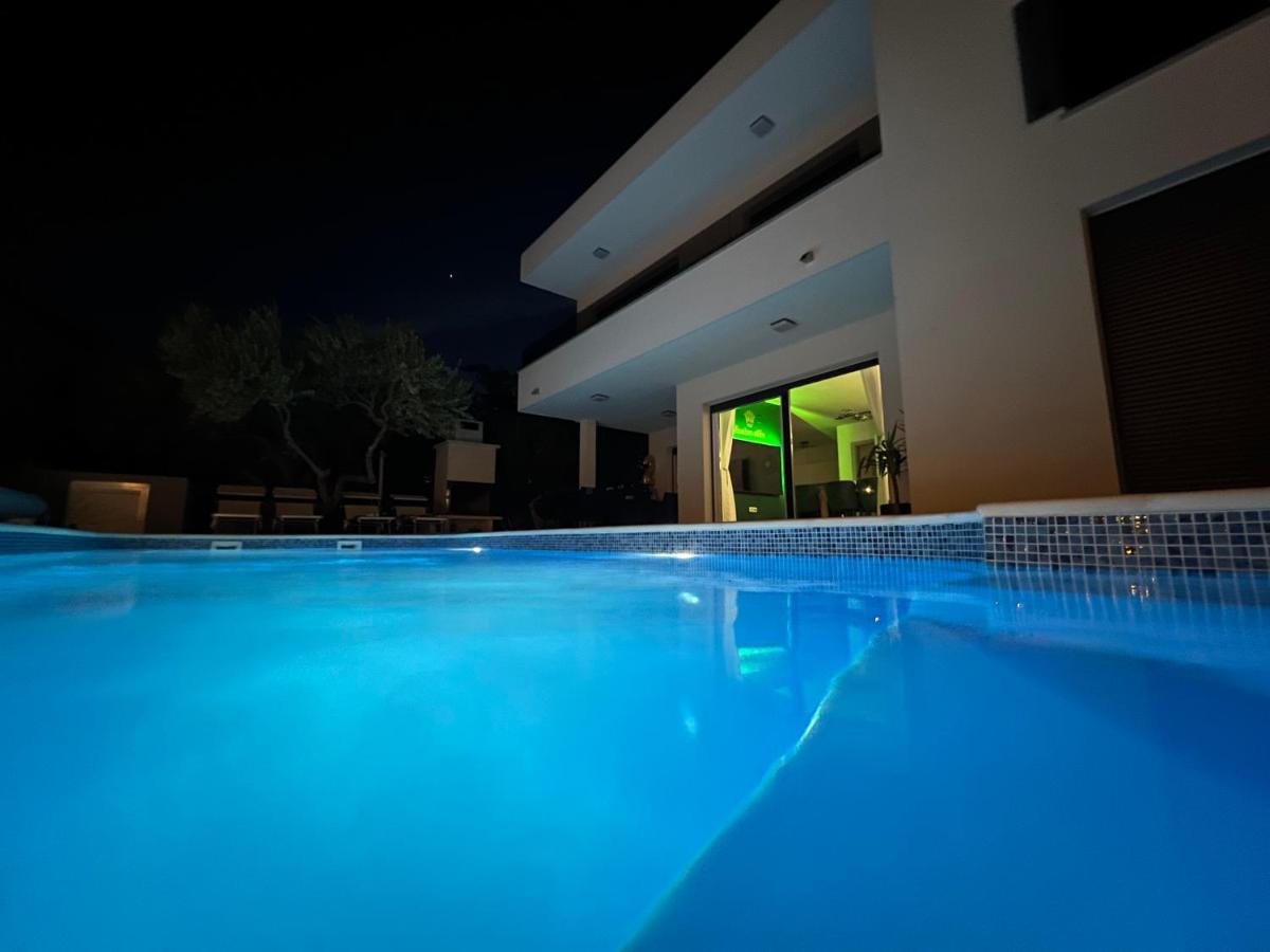 Apartman Sunluxvilla ,heated Pool, Ir Sauna Kastela